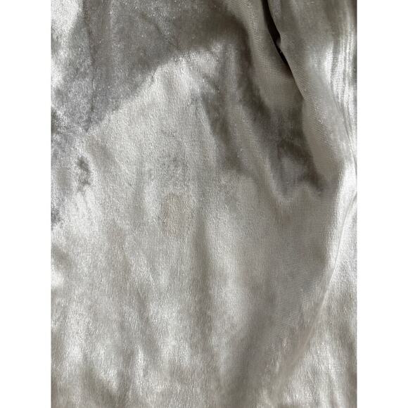 Maeve Gold Velvet Long Sleeve Blouse - Picture 6 of 6